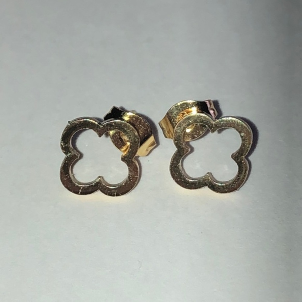 Gold Tone Dainty Flower Boho Stud Earrings